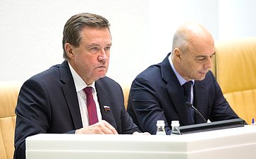 С. Рябухин и А. Силуанов
