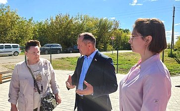 Игорь Мурог принял участие в торжественном открытии нового фельдшерско-акушерского пункта в селе Турово Ряжского округа