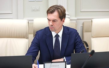 Круглый стол на тему «Права потребителей при оказании платных образовательных услуг»