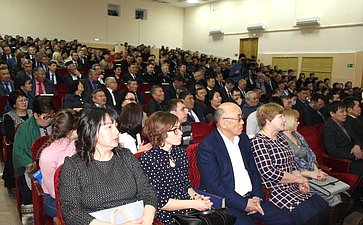 Баир Жамсуев принял участие в окружном итоговом совещании в Агинском Бурятском округе развернулась подготовка к празднованию 75-летия Великой Победы