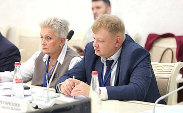 Заседание Постоянной комиссии МПА СНГ по изучению опыта государственного строительства и местного самоуправления (автор: Пресс-служба Министерства экономики и территориального развития Республики Дагестан)