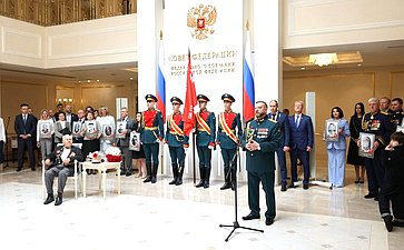 В Совете Федерации в преддверии Дня памяти и скорби состоялось торжественное открытие выставки «Память поколений»