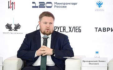 III Международный конгресс народных художественных промыслов «Полотно» состоялся в рамках 38-й выставки-ярмарки народных художественных промыслов России «Ладья»