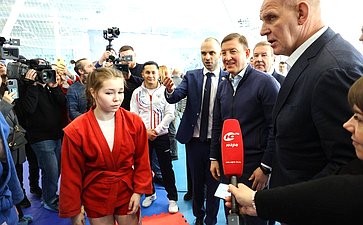 Андрей Турчак принял участие в открытии Всероссийского спортивного марафона «Сила России»
