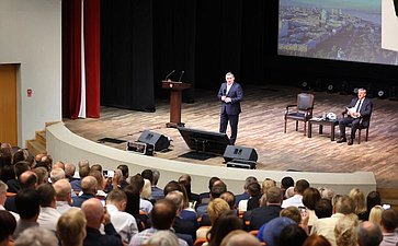 Сергей Горняков ознакомился с концепцией комплексной программы развития Волгограда и Волгоградской агломерации до 2034 года