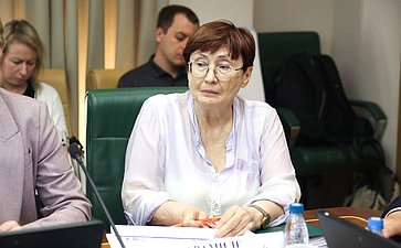 Расширенное заседание Комитета СФ по аграрно-продовольственной политике и природопользованию (в рамках Дней Саратовской области в Совете Федерации)