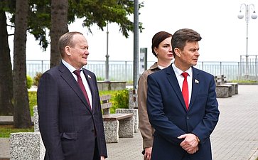 Сенаторы посетили парк в Барнауле в рамках рабочей поездки в Алтайский край