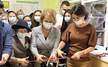 Маргарита Павлова приняла участие в открытии первого в России медико-профилактического центра для бездомных