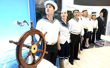 Екатерина Алтабаева посетила Международную выставку-форум «Россия» и приняла участие в открытии корабля-стенда, посвящённого Севастополю