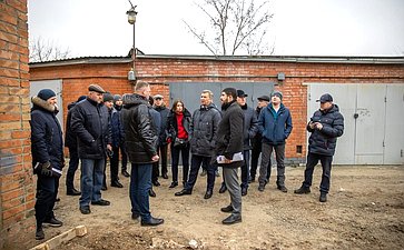 Андрей Яцкин в ходе рабочей поездки в регион посетил город Таганрог и осмотрел объекты модернизируемой городской среды