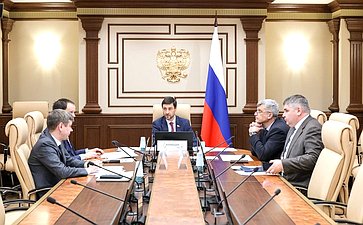 Совещание Комитета Совета Федерации по экономической политике на тему «О мерах по обеспечению безопасности использования оборудованных электродвигателями транспортных средств и самоходной техники»