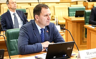 Михаил Илезов