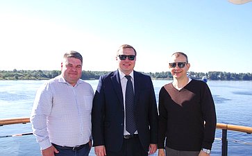 В День памяти жертв блокады Ленинграда на территории Кировского района Ленинградской области со дна реки Невы поднята боевая пушка времен Великой Отечественной войны