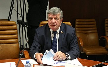 Валерий Семенов