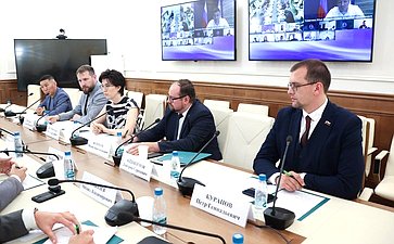 Заседание Совета Палаты молодых законодателей при СФ