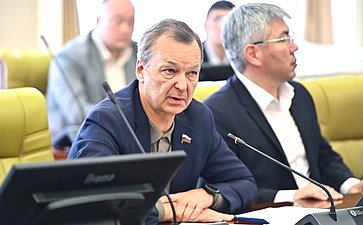 Сенаторы провели встречу с участниками программы «Патриоты Бурятии» и победителями конкурсного отбора на предоставления грантов «Агростартап»
