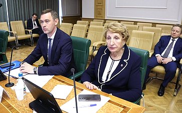 Расширенное заседание Комитета СФ по федеративному устройству, региональной политике, местному самоуправлению и делам Севера «О развитии коммунальной инфраструктуры в Саратовской области»