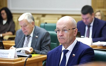 Владимир Киселев