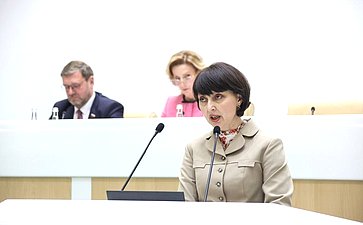 Председатель Законодательной Думы Хабаровского края Ирина Зикунова