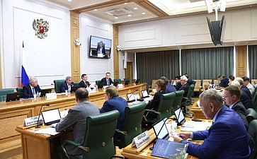 Расширенное заседание Комитета СФ по федеративному устройству, региональной политике, местному самоуправлению и делам Севера «О развитии коммунальной инфраструктуры в Саратовской области»