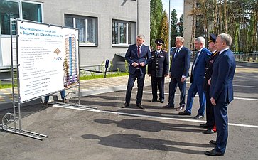 Сергей Лукин принял участие в церемонии открытия дома, построенного для сотрудников МВД