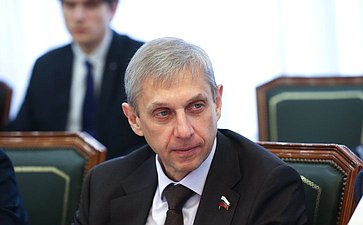 Андрей Сережников