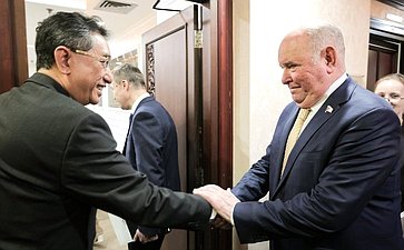 Делегация Совета Федерации находится с рабочим визитом в Республике Индонезии