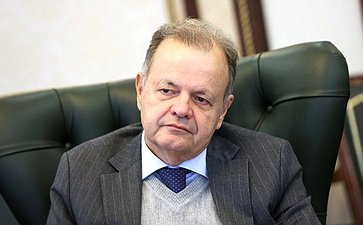 Председатель Комитета СФ по международным делам Григорий Карасин провел встречу с Послом Бразилии в России Родриго Соаресом