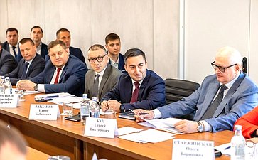 Андрей Яцкин провел заседание рабочей группы по вопросам комплексного развития города Таганрога