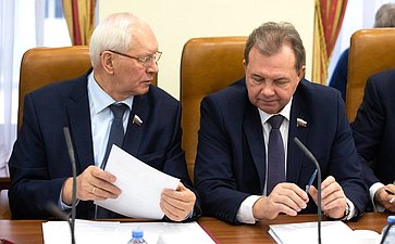 Николай Тихомиров и Виктор Павленко
