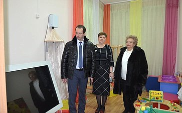 Оксана Хлякина в ходе рабочей поездки в регион побывала в Добринском районе