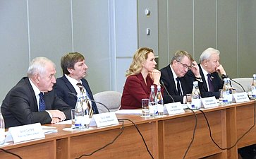 Выездное совещание Комитета СФ по обороне и безопасности «Кадровое обеспечение научных и производственных предприятий ядерного оружейного комплекса»