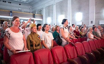 Екатерина Алтабаева и Сергей Колбин приняли участие в мероприятиях фестиваля военно-патриотического искусства «Корабельная сторона»