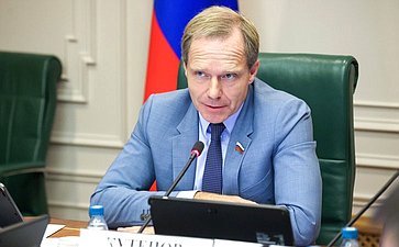Андрей Кутепов