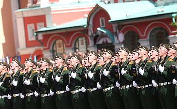 Председатель Совета Федерации Валентина Матвиенко присутствовала на военном параде в ознаменование 80-й годовщины Великой Победы