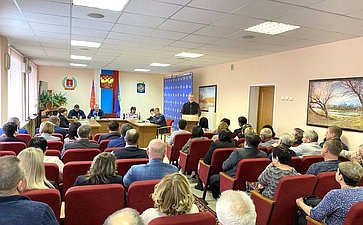 Сергей Горняков провел встречи с активом Алексеевского, Нехаевского, Урюпинского и Новониколаевского районов
