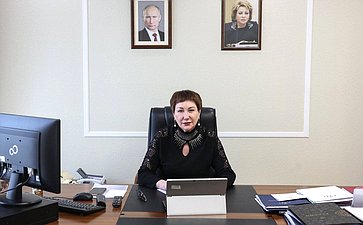 Председатель Комитета Совета Федерации по социальной политике Елена Перминова
