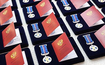 Сергей Безденежных принял участие в церемонии награждения детей-героев