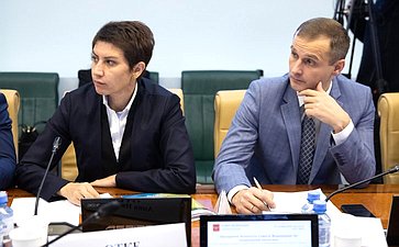 Татьяна Лебедева и Сергей Леонов