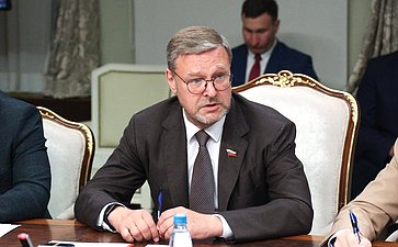 Константин Косачев