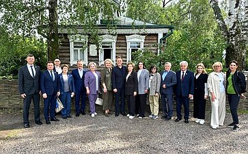 Круглый стол Комитета СФ по науке, образованию и культуре совместно с Комитетом СФ по федеративному устройству, региональной политике, МСУ и делам Севера «О совершенствовании законодательства Российской Федерации об охране объектов культурного наследия»