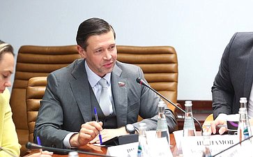 Артем Шейкин