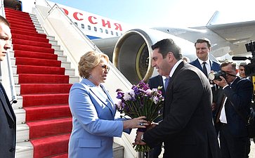 Валентина Матвиенко прибыла в Армению с официальным визитом