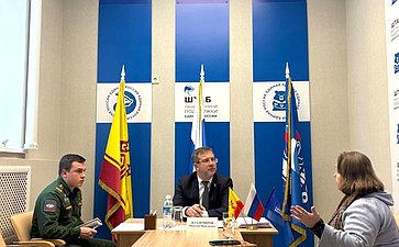 Николай Владимиров провел личный прием граждан на базе региональной общественной приемной