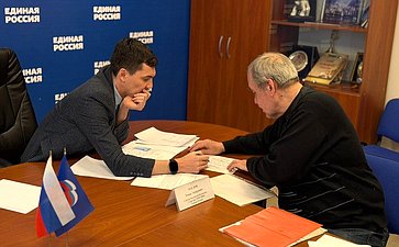 Роман Маслов провел прием жителей Череповца