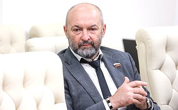 Сергей Аноприенко