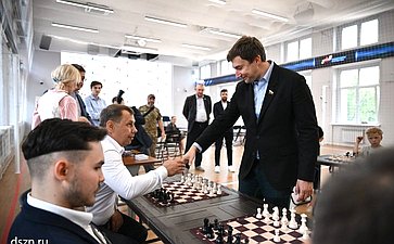 Встреча с участниками СВО и их семьями в формате открытого диалога