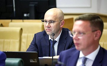 Заседание Комитета Совете Федерации по федеративному устройству, региональной политике, местному самоуправлению и делам Севера