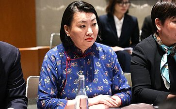 15-й Саммит женщин – председателей парламентов. Встреча Председателя Совета Федерации Валентины Матвиенко с Председателем Великого государственного хурала Монголии Дашзэгвийном Амарбаясгаланом