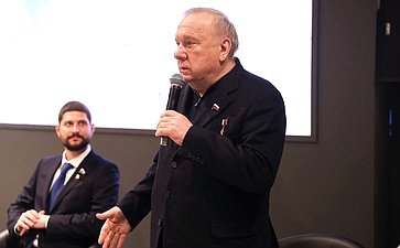 В Москве в Музее Победы на Поклонной горе состоялось мероприятие, посвященное вопросам сохранения исторической памяти в рамках программы экспедиции «Непокоренные»